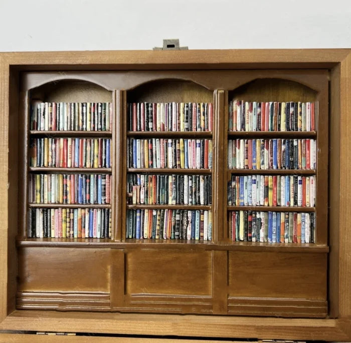 Anxiety Bookshelf — The Stress-Relief Desk Toy